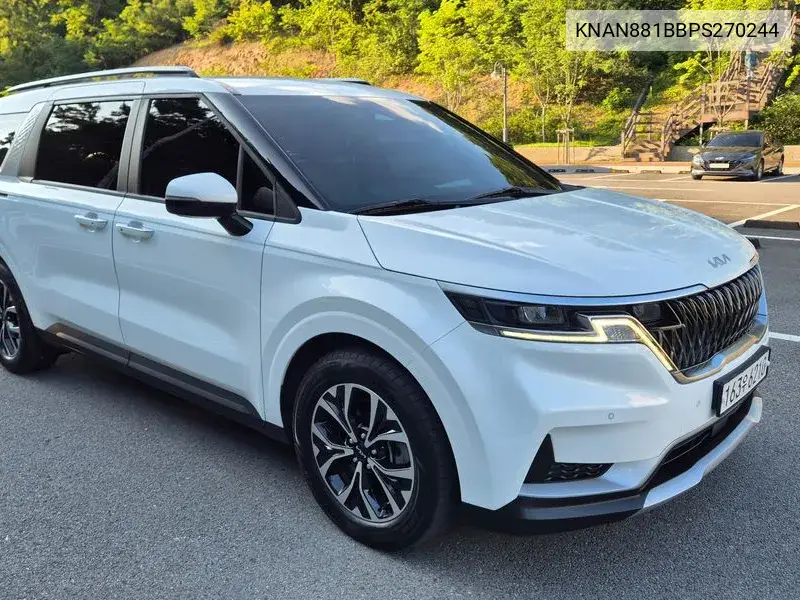 Carnival 4Th Generation 9 -Seater Prestige VIN: KNAN881BBPS270244 Lot: 39971731