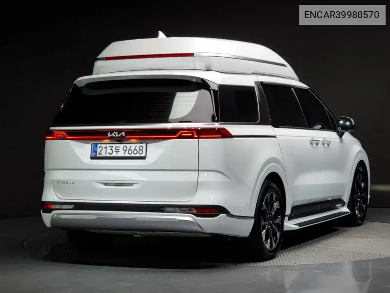Carnival 4Th Generation Gasoline 9 -Seater High Limousine Signature VIN: ENCAR39980570 Lot: 39980570