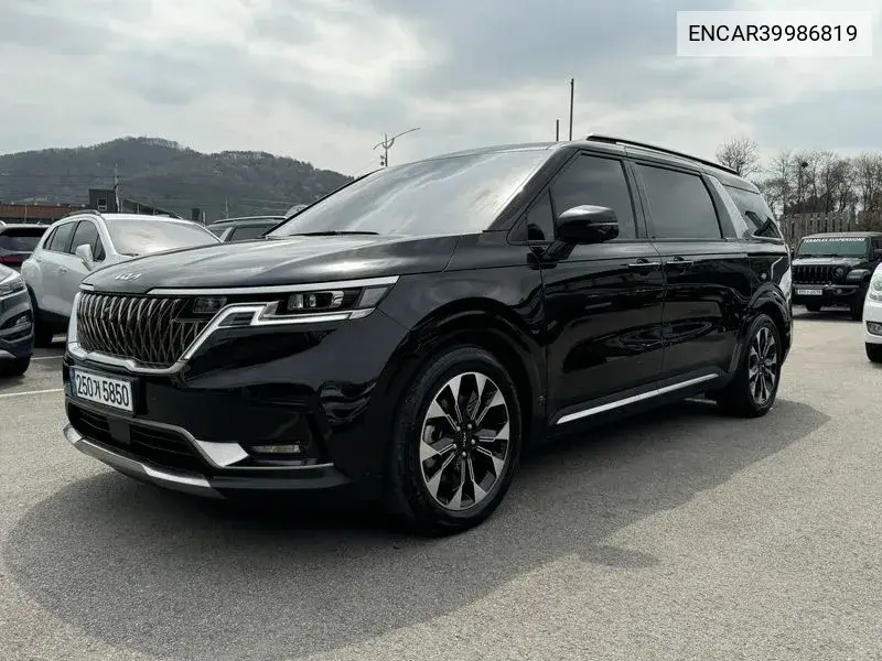 Carnival 4Th Generation Gasoline 7 -Seater Signature VIN: ENCAR39986819 Lot: 39986819