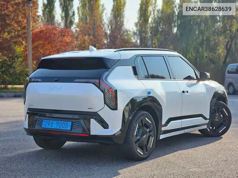 Kia Ev3 Long Range 2Wd Gt-Line VIN: ENCAR38628639 Lot: 38628639