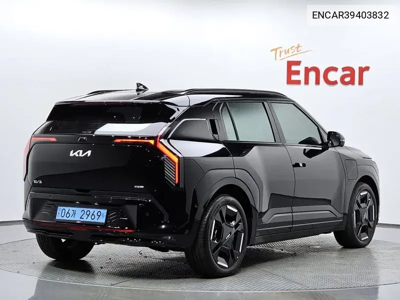 Ev3 Long Range 2Wd Gt-Line VIN: ENCAR39403832 Lot: 39403832