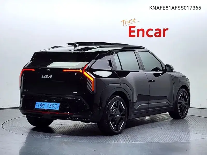 Ev3 Long Range 2Wd Gt-Line VIN: KNAFE81AFSS017365 Lot: 39876227