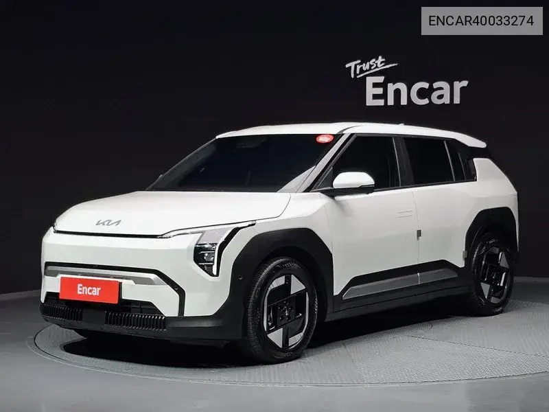 Ev3 Standard 2Wd Air VIN: ENCAR40033274 Lot: 40033274
