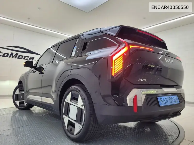 Ev3 Long Range 2Wd Earth VIN: ENCAR40056550 Lot: 40056550