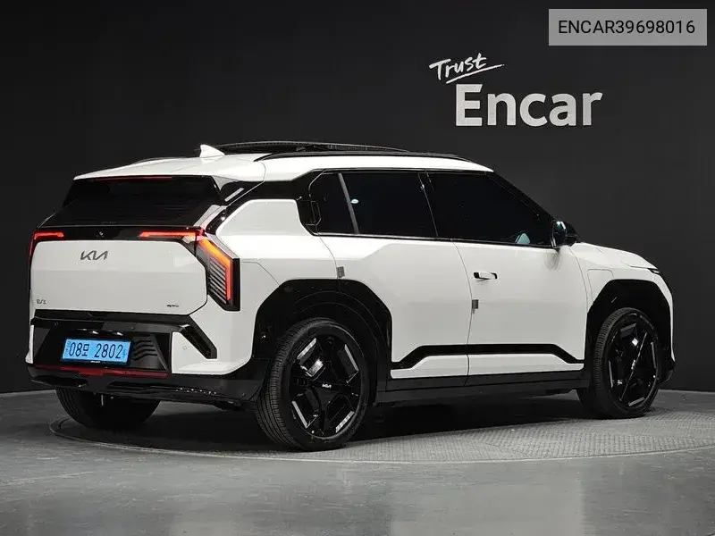 Ev3 Long Range 2Wd Gt-Line VIN: ENCAR39698016 Lot: 39698016
