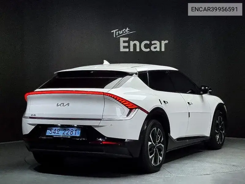 Ev6 Long Range Earth VIN: ENCAR39956591 Lot: 39956591