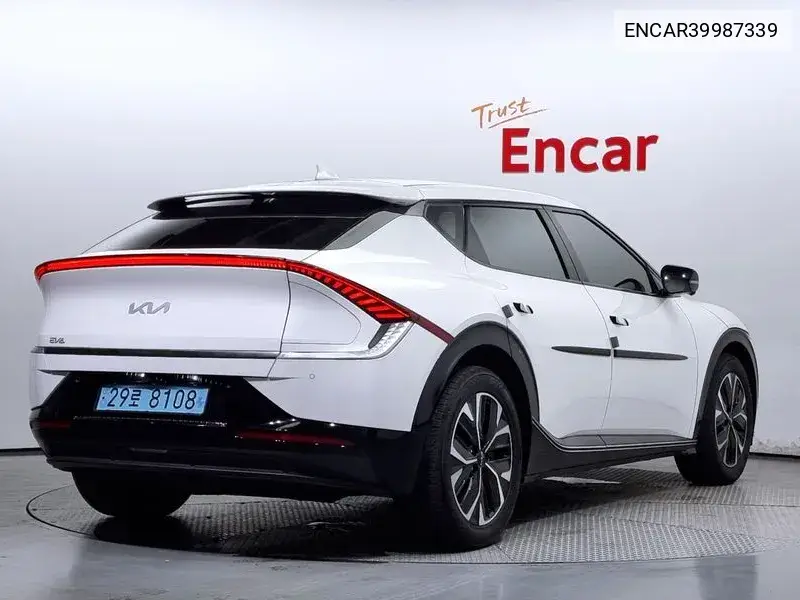 Ev6 Standard Earth VIN: ENCAR39987339 Lot: 39987339