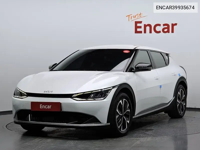 Ev6 Long Range Air VIN: ENCAR39935674 Lot: 39935674