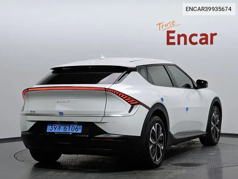 Ev6 Long Range Air VIN: ENCAR39935674 Lot: 39935674