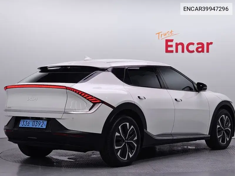 Ev6 Standard Air VIN: ENCAR39947296 Lot: 39947296