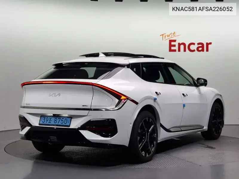 The New Ev6 Long Range 2Wd Gt Line VIN: KNAC581AFSA226052 Lot: 39961444
