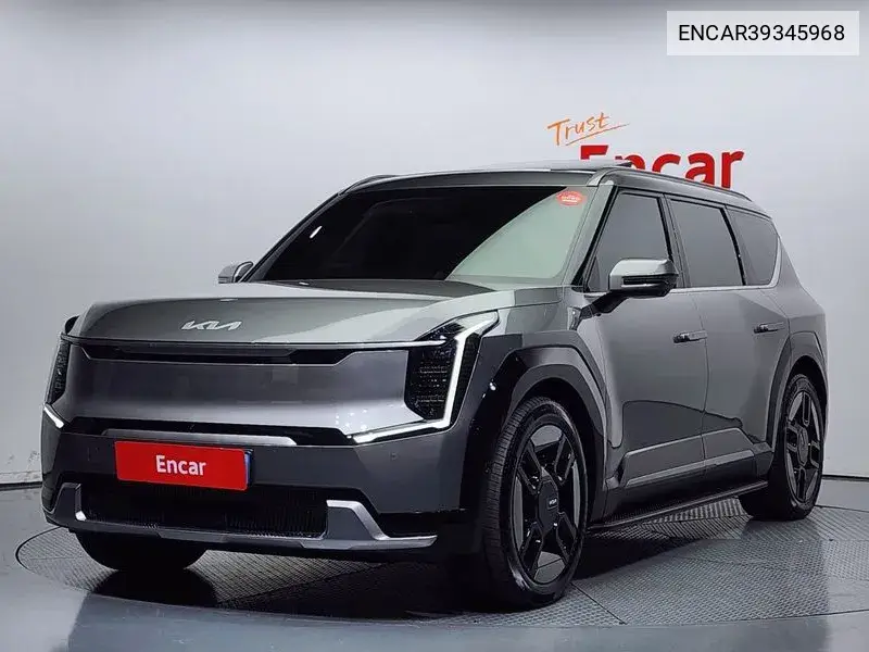 Ev9 Long Range 4Wd Earth VIN: ENCAR39345968 Lot: 39345968