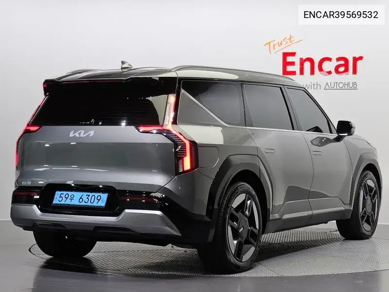 Ev9 Long Range 4Wd Earth VIN: ENCAR39569532 Lot: 39569532