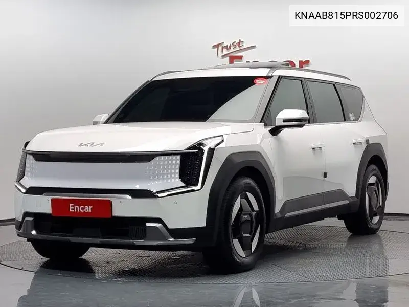 Ev9 Long Range 4Wd Air VIN: KNAAB815PRS002706 Lot: 39622135