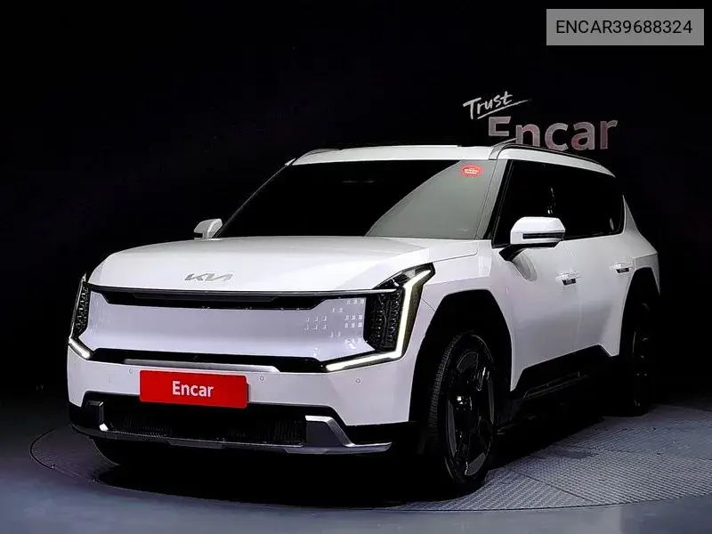 Ev9 Long Range 4Wd Earth VIN: ENCAR39688324 Lot: 39688324