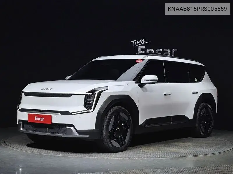 Ev9 Long Range 4Wd Air VIN: KNAAB815PRS005569 Lot: 40090865