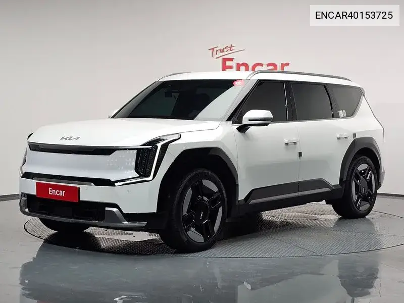Ev9 Long Range 4Wd Earth VIN: ENCAR40153725 Lot: 40153725