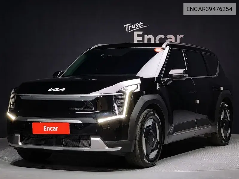 Ev9 Long Range 4Wd Air VIN: ENCAR39476254 Lot: 39476254
