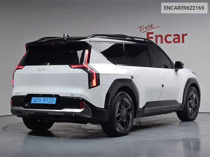 Ev9 Long Range 4Wd Gt Line VIN: ENCAR39622169 Lot: 39622169