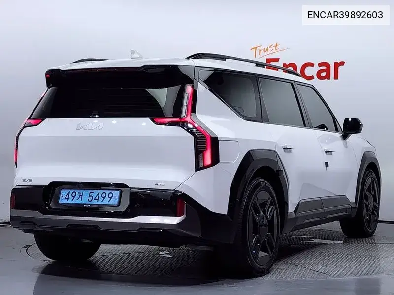 Ev9 Long Range 4Wd Gt Line VIN: ENCAR39892603 Lot: 39892603