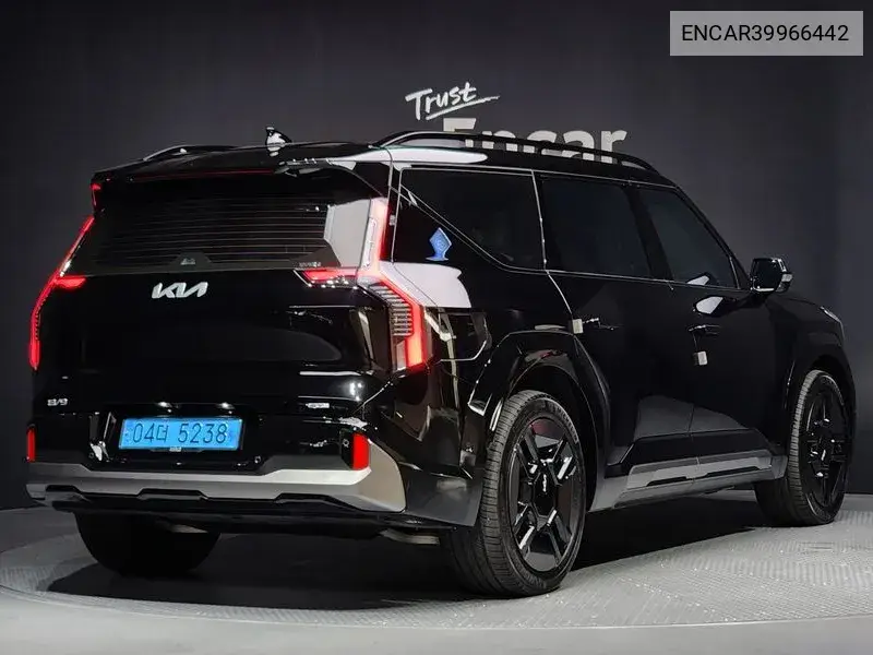 Ev9 Long Range 4Wd Gt Line VIN: ENCAR39966442 Lot: 39966442