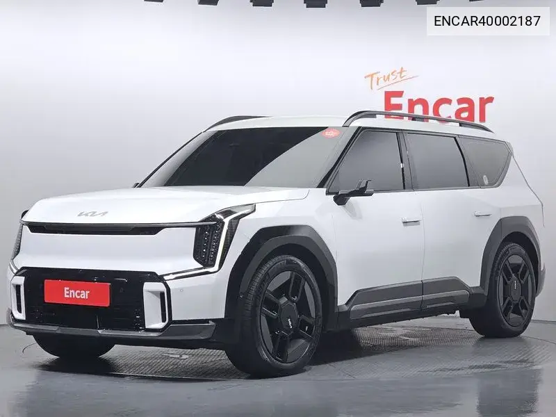 Ev9 Long Range 4Wd Gt Line VIN: ENCAR40002187 Lot: 40002187