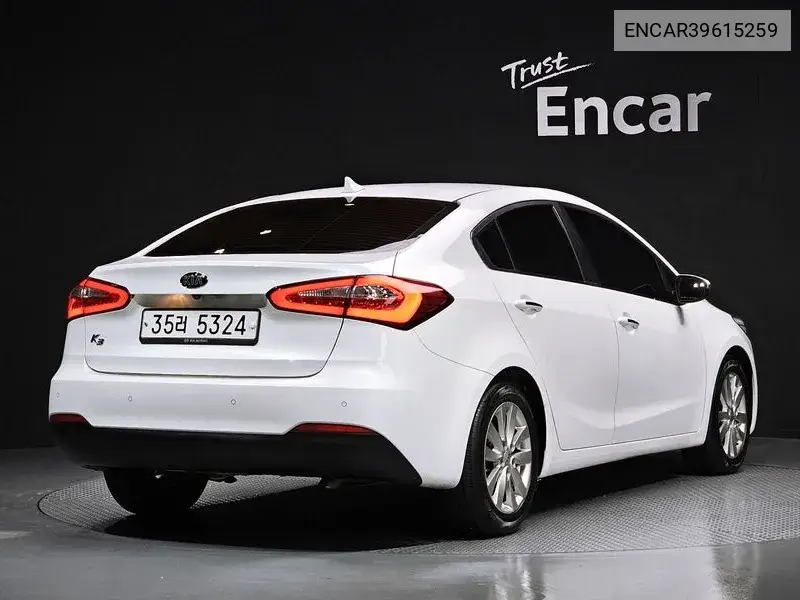 K3 Trendy VIN: ENCAR39615259 Lot: 39615259