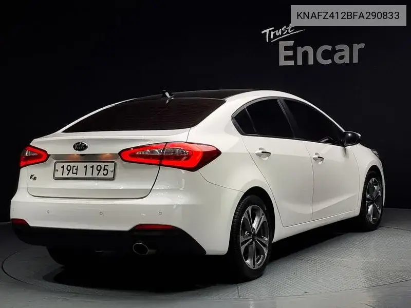 K3 Noblesse VIN: KNAFZ412BFA290833 Lot: 39974037