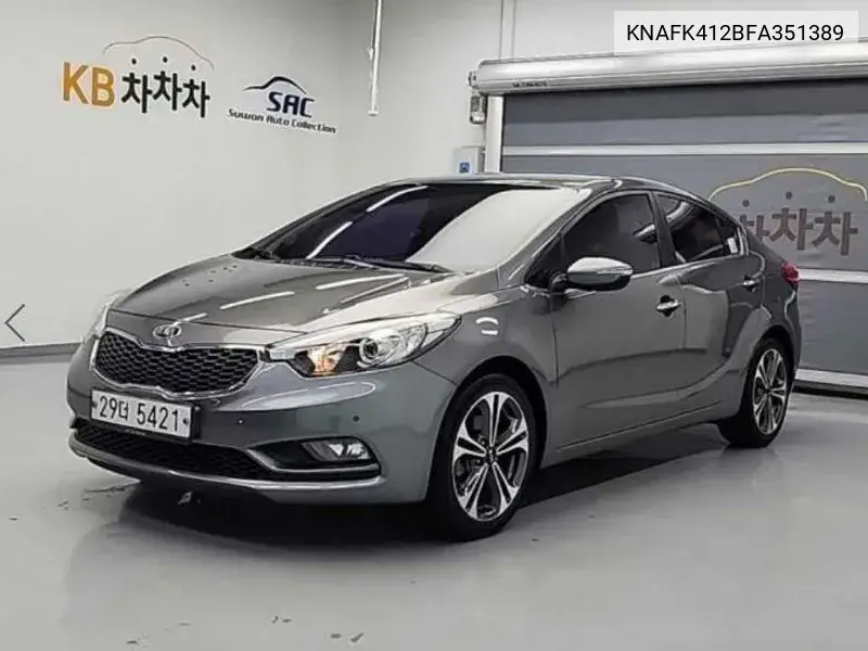 K3 Trendy VIN: KNAFK412BFA351389 Lot: 39977607