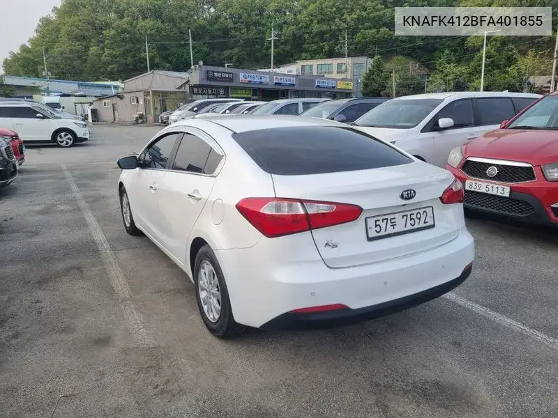 K3 Luxury VIN: KNAFK412BFA401855 Lot: 39564675