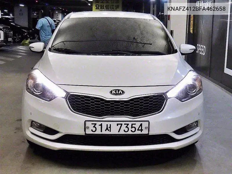 K3 Noblesse VIN: KNAFZ412BFA462658 Lot: 39965647