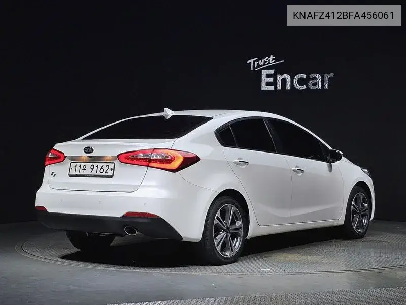 K3 Noblesse VIN: KNAFZ412BFA456061 Lot: 39972732