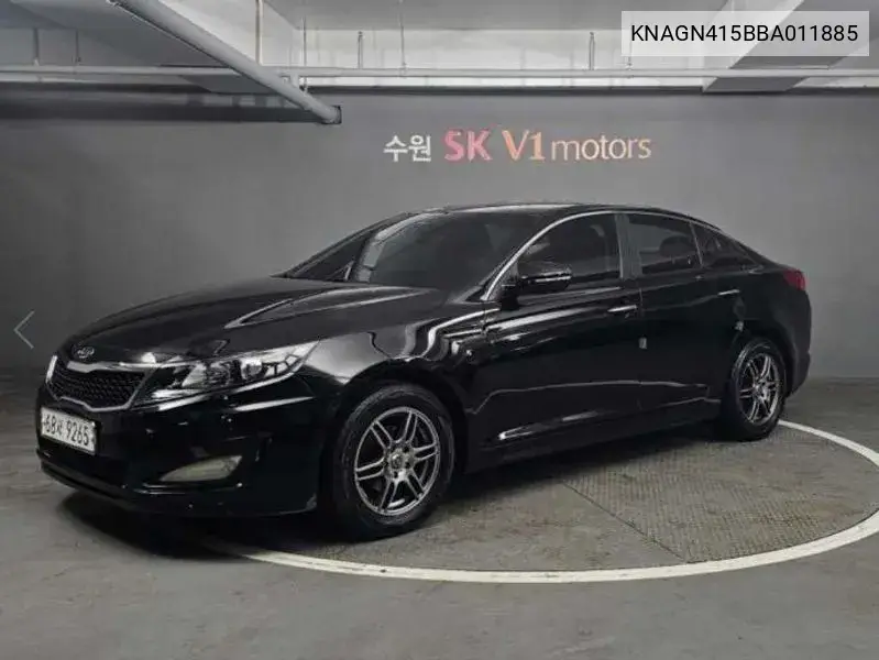 K5 Lpi Luxury VIN: KNAGN415BBA011885 Lot: 39946257