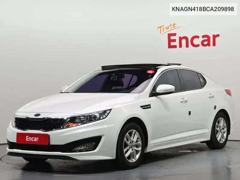 K5 Lpi Luxury VIN: KNAGN418BCA209898 Lot: 39975374