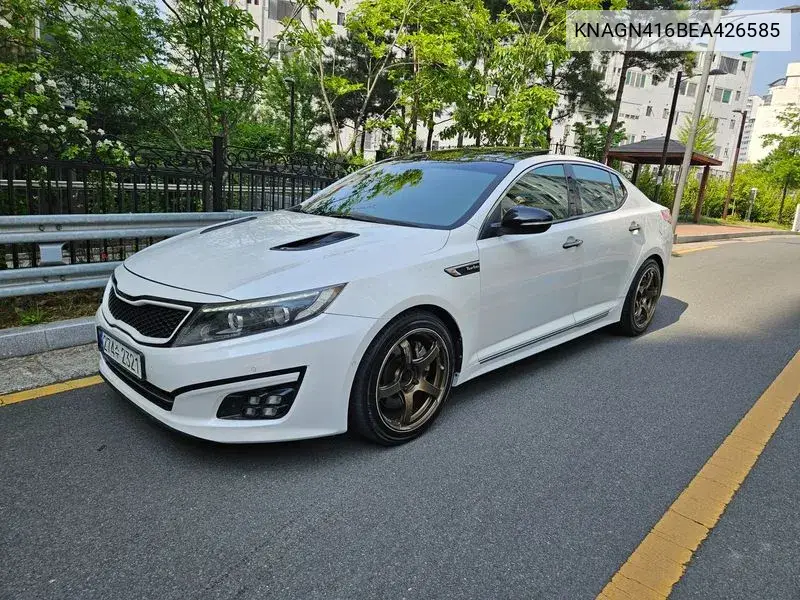 The New K5 Turbo Gdi Noblesse VIN: KNAGN416BEA426585 Lot: 39628075