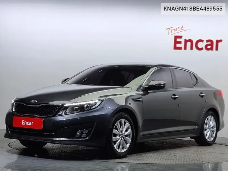 The New K5 Lpi Prestige VIN: KNAGN418BEA489555 Lot: 39575703