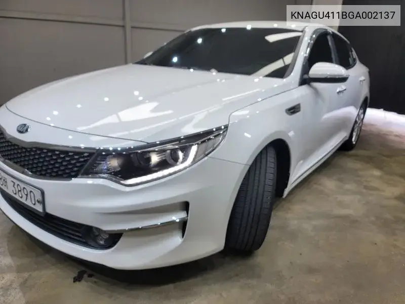 K5 2Nd Generation 2.0 Mx Noblesse VIN: KNAGU411BGA002137 Lot: 39628219