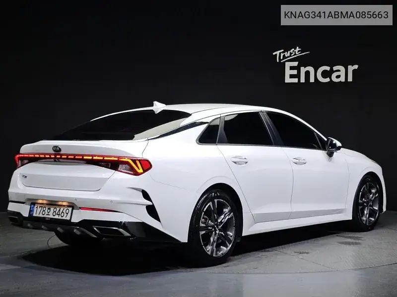 K5 3Rd Generation 2.0 Noblesse VIN: KNAG341ABMA085663 Lot: 40151852