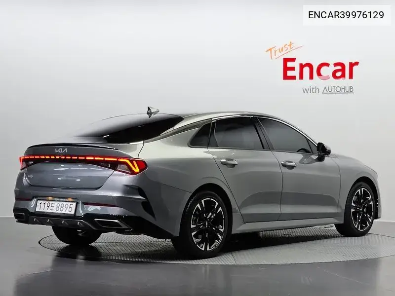 K5 3Rd Generation 2.0 Signature VIN: ENCAR39976129 Lot: 39976129