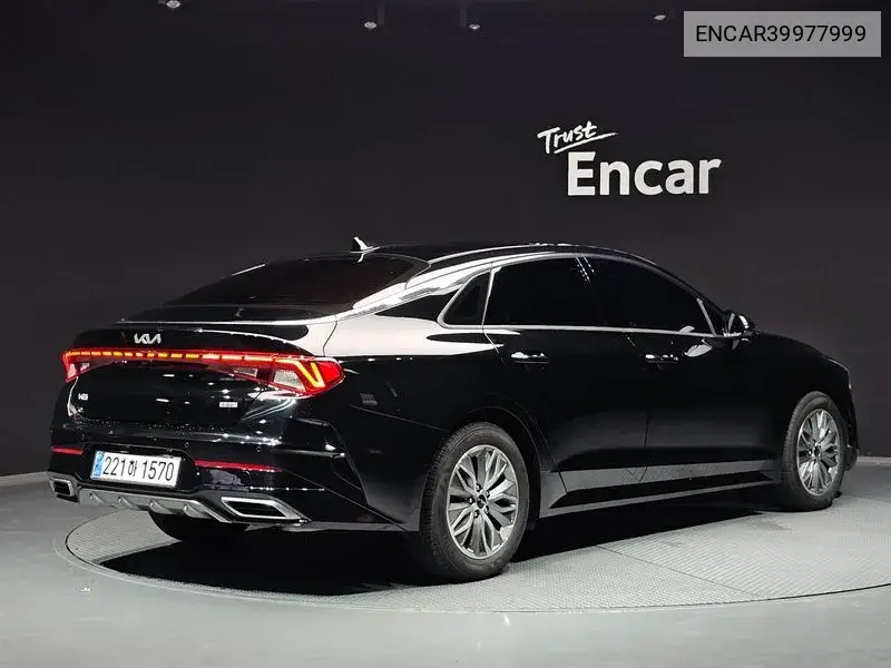 K5 Hybrid 3Rd Generation Noblesse VIN: ENCAR39977999 Lot: 39977999