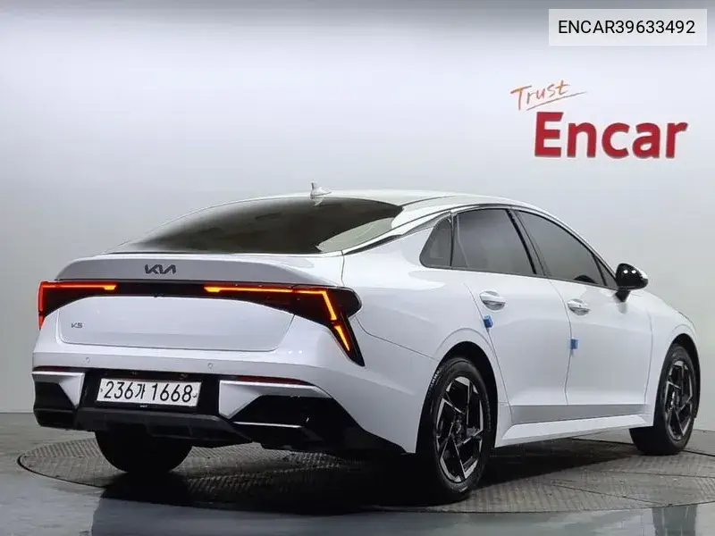 The New K5 3Rd Generation 2.0 Lpi (Rent Car) Prestige VIN: ENCAR39633492 Lot: 39633492