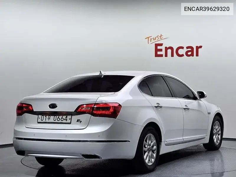 K7 Lpi Vg270 Luxury Premium VIN: ENCAR39629320 Lot: 39629320