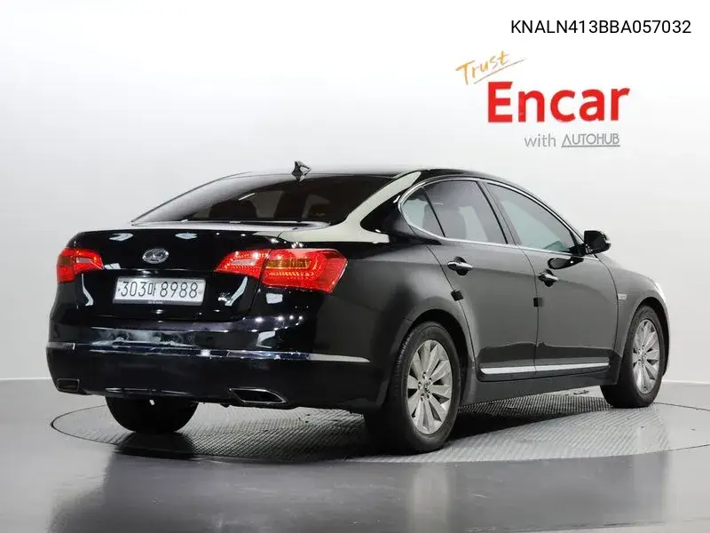 K7 Lpi Vg270 Prestige Premium VIN: KNALN413BBA057032 Lot: 40138433