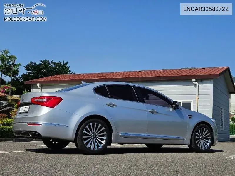 The New K7 2.4 Gdi Prestige Special VIN: ENCAR39589722 Lot: 39589722