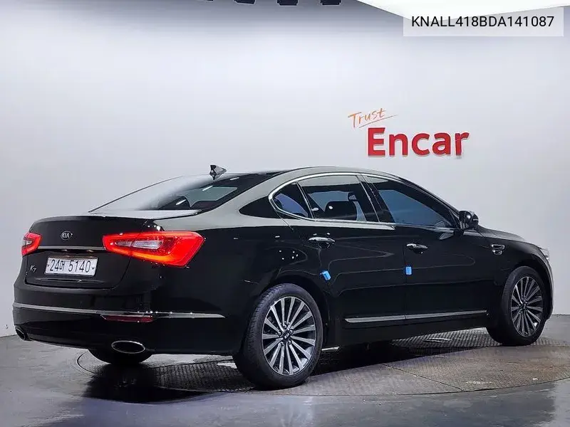 The New K7 Lpi 3.0 Luxury VIN: KNALL418BDA141087 Lot: 39943711