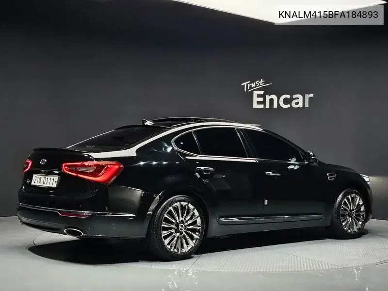 The New K7 2.4 Gdi Prestige VIN: KNALM415BFA184893 Lot: 39627125