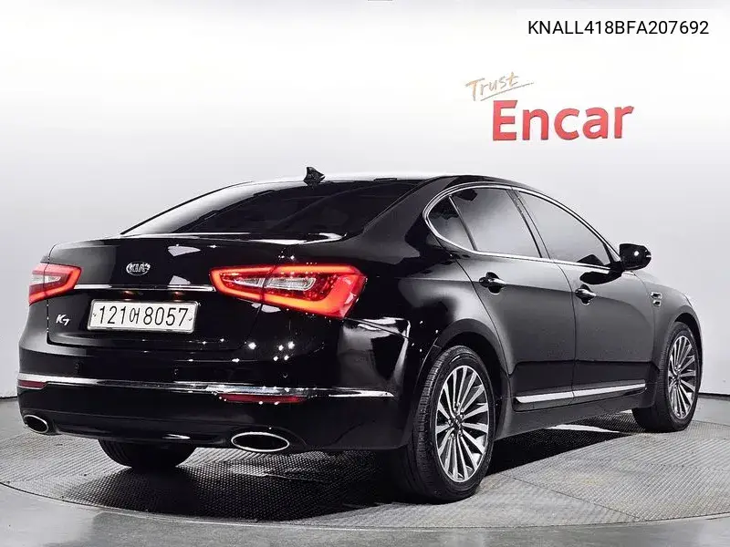 The New K7 Lpi 3.0 Luxury VIN: KNALL418BFA207692 Lot: 40145468