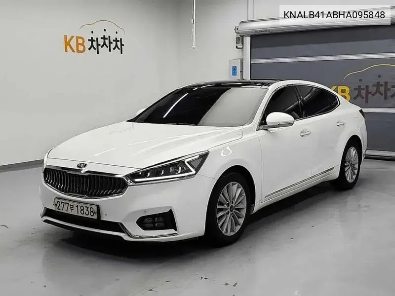 All New K7 2.2 Diesel Limited VIN: KNALB41ABHA095848 Lot: 39477212