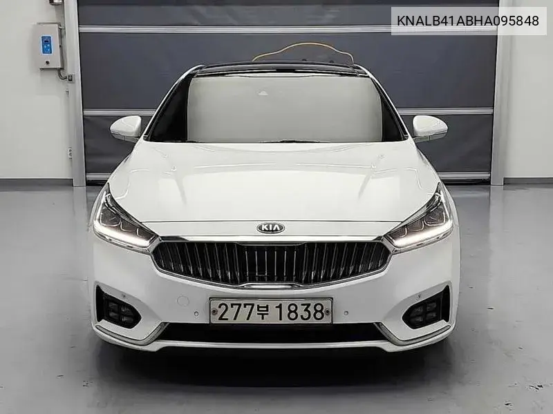 All New K7 2.2 Diesel Limited VIN: KNALB41ABHA095848 Lot: 39477212