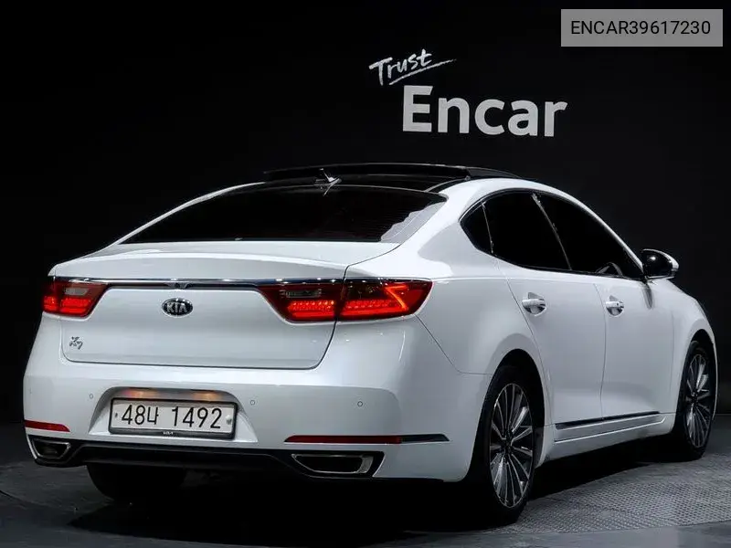 All New K7 2.4 Gdi Limited VIN: ENCAR39617230 Lot: 39617230